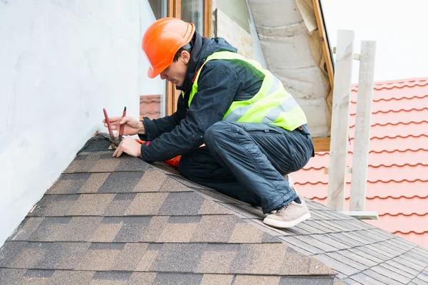 Experienced Roofing Contractor for Roof Repairs and Replacement