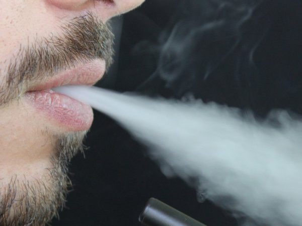 What Household Items to Avoid When Cleaning Vape Gear