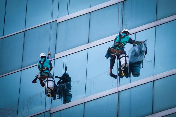 Glide Window Cleaning Experts for Residential and Commercial Properties