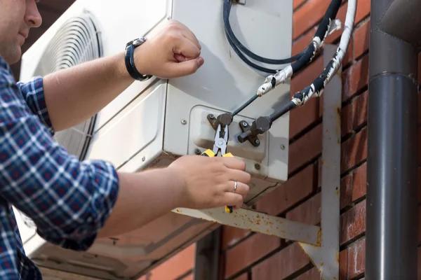 Common Air Conditioner Problems Fixed by AC Repair Muscle Shoals