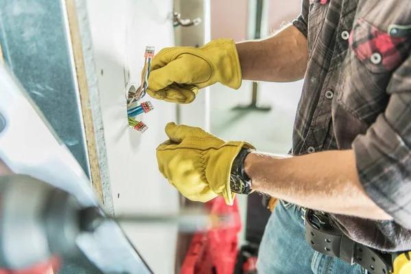 Reliable Residential Electrician Glenpool for Homeowners
